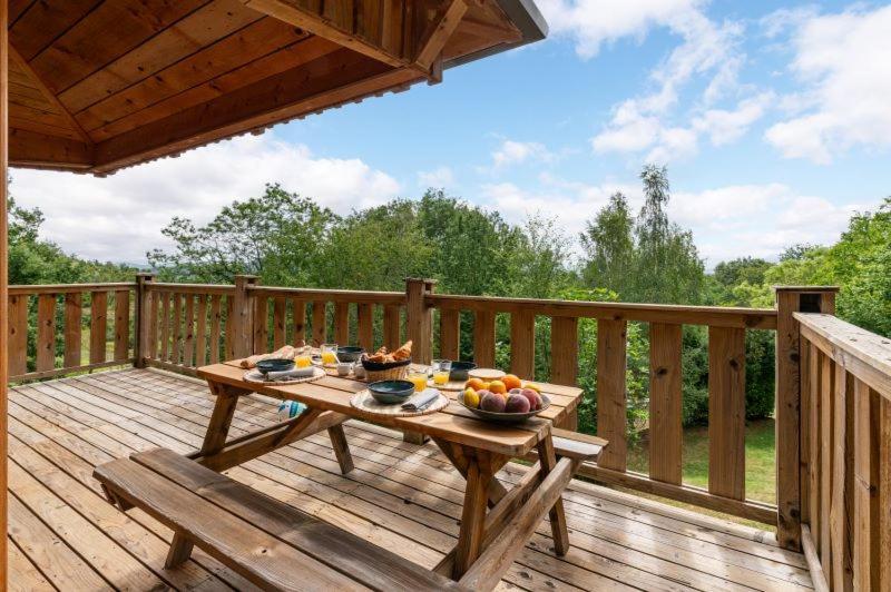 Camping La Serre Aigues-Vives (Ariege) Exterior foto